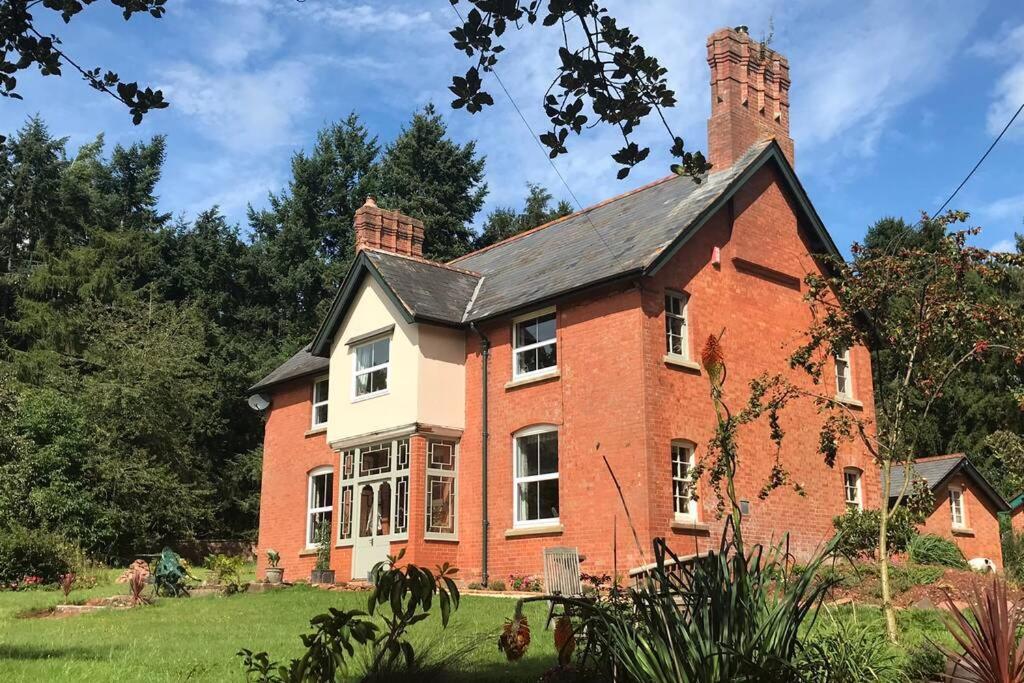 The Cheese Room, Self-contained Cosy Retreat In The Quantock Hills Apartment *